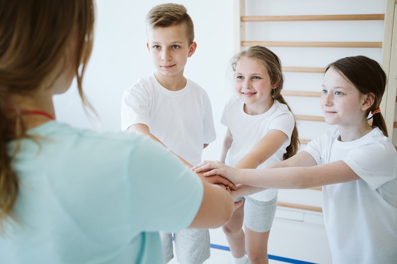 Boarding School Vs. Therapeutic School - What Is The Difference?